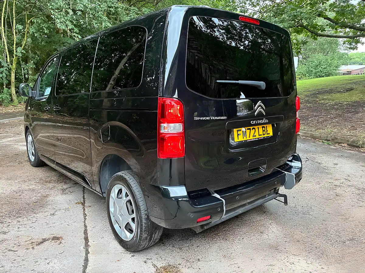 Used 2022 Citroen Spacetourer Business M Black - Interior and Exterior details 8
