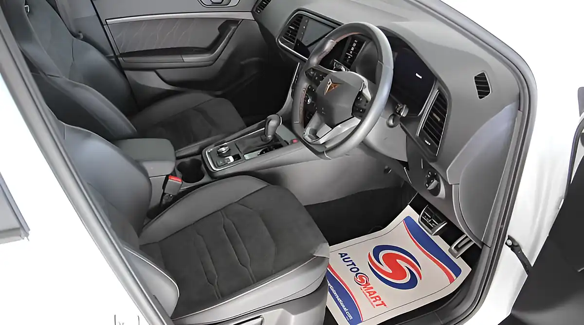 Used 2022 Cupra Ateca VZ1 White - Interior and Exterior details 14