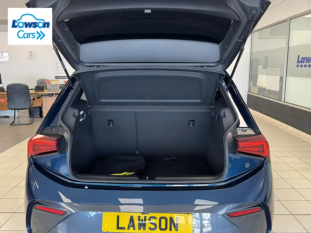 Used 2022 Cupra Born V1 Blue - Interior and Exterior details 13