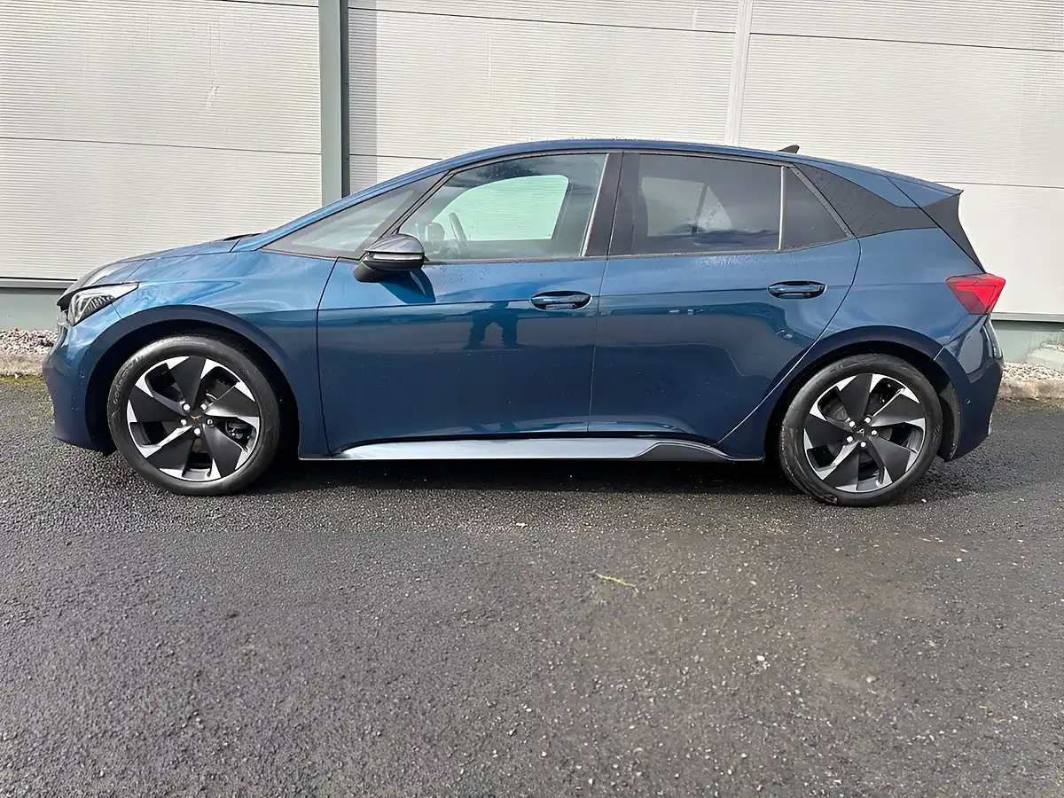 Used 2022 Cupra Born V2 Blue - Interior and Exterior details 9