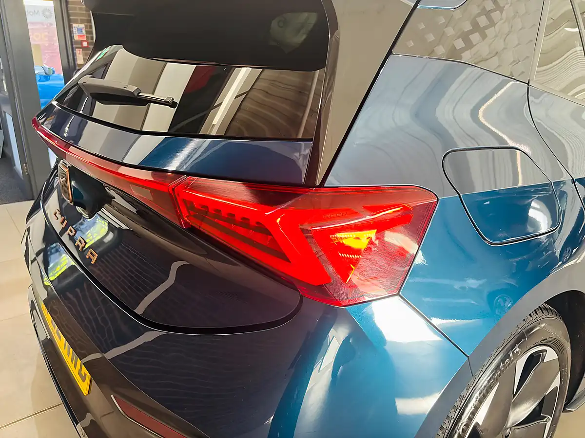 Used 2022 Cupra Born V2 Blue - Interior and Exterior details 20