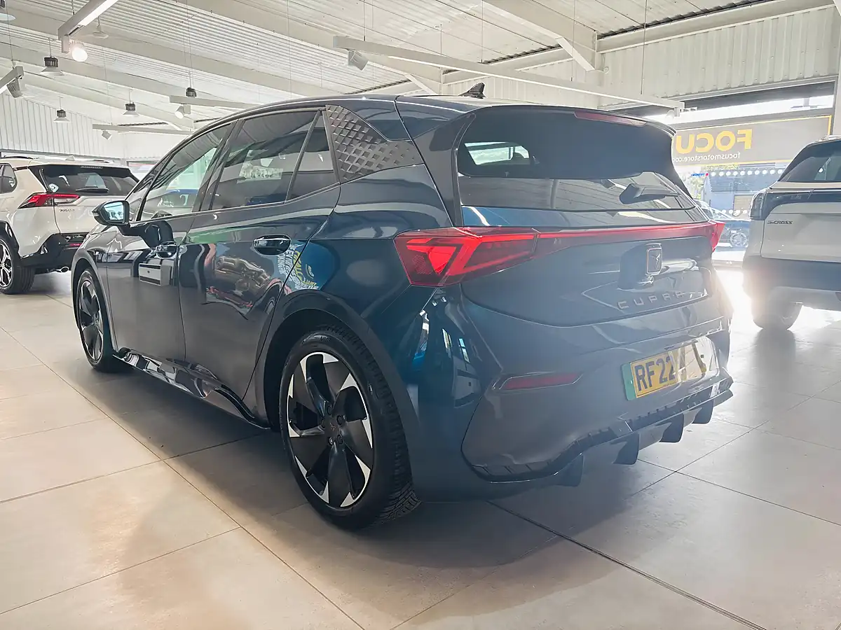 Used 2022 Cupra Born V2 Blue - Interior and Exterior details 6