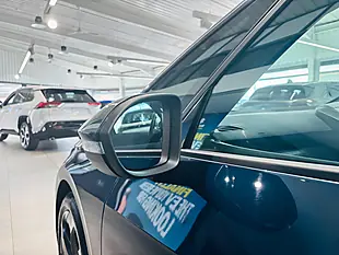 Used 2022 Cupra Born V2 Blue - Interior and Exterior details 7