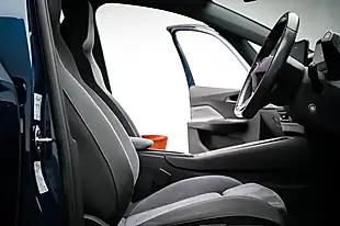 Used 2022 Cupra Born V3 Aurora Blue - Interior and Exterior details 15