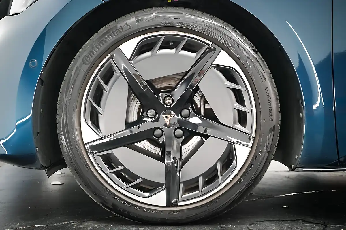 Used 2022 Cupra Born V3 Aurora Blue - Interior and Exterior details 19