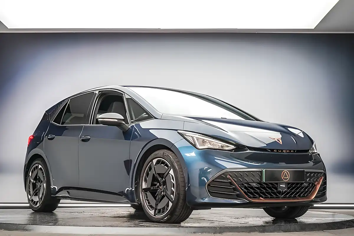 Used 2022 Cupra Born V3 Aurora Blue - Interior and Exterior details 5
