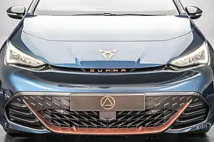 Used 2022 Cupra Born V3 Aurora Blue - Interior and Exterior details 8