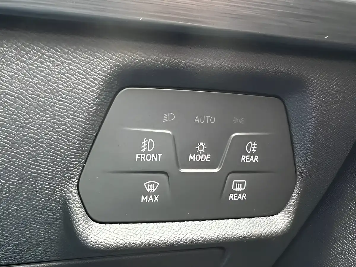 Used 2022 Cupra Formentor V1 Grey - Interior and Exterior details 19