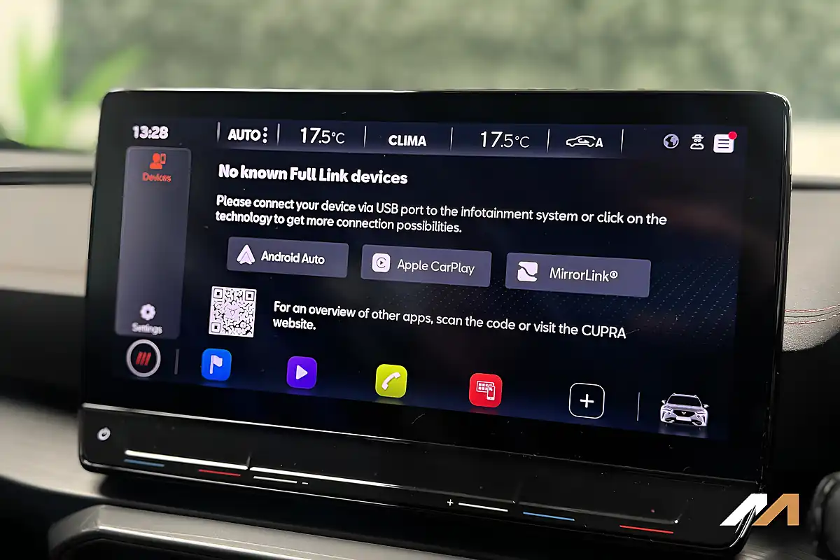 Used 2022 Cupra Formentor V1 Grey - Interior and Exterior details 14