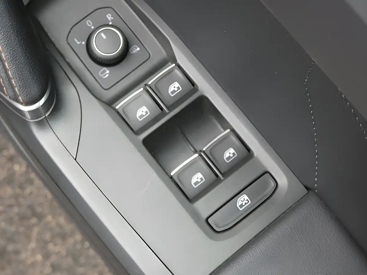 Used 2022 Cupra Formentor V1 Magnetic Tech Grey Metallic - Interior and Exterior details 18