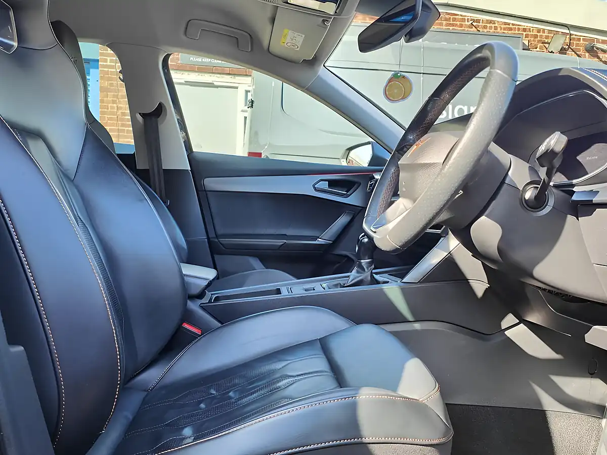 Used 2022 Cupra Formentor V2 Blue - Interior and Exterior details 6