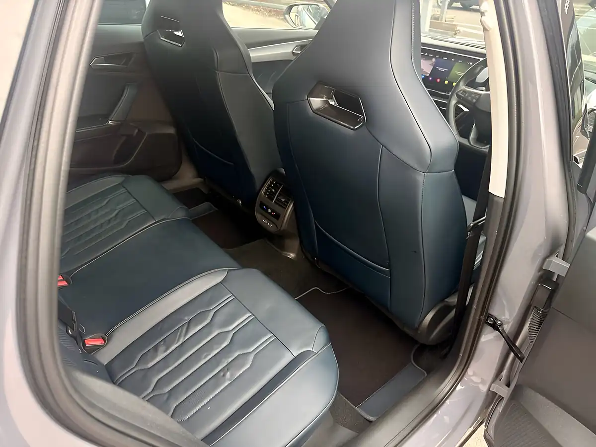 Used 2022 Cupra Formentor V2 Grey - Interior and Exterior details 7