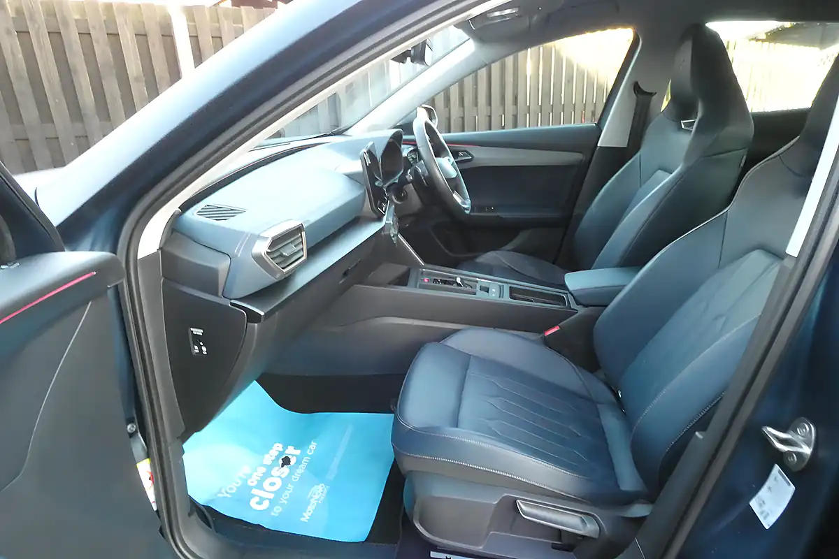 Used 2022 Cupra Formentor V2 Petrol Blue - Interior and Exterior details 10