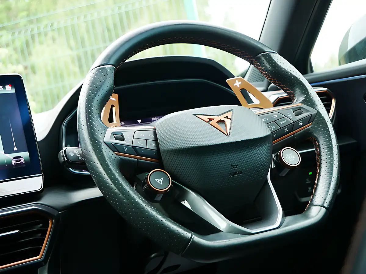 Used 2022 Cupra Formentor VZ3 Grey - Interior and Exterior details 16