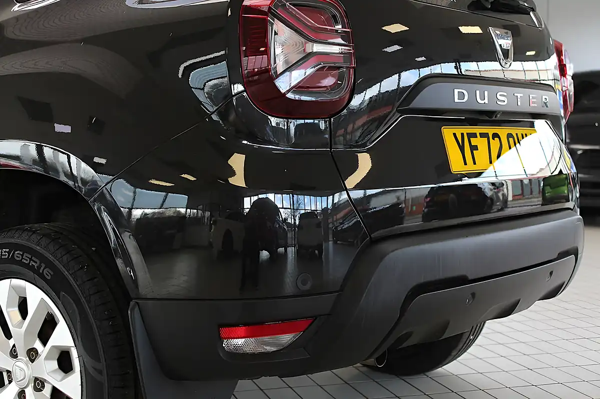 Used 2022 Dacia Duster Comfort Black - Interior and Exterior details 19