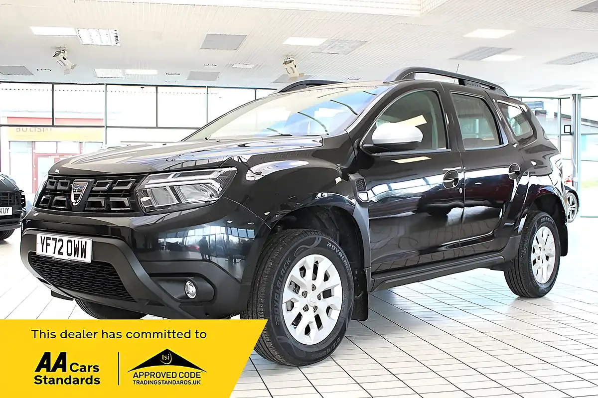 Used 2022 Dacia Duster Comfort Black - Interior and Exterior details 2