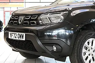 Used 2022 Dacia Duster Comfort Black - Interior and Exterior details 4