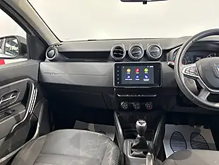 Used 2022 Dacia Duster Comfort Glacier White - Interior and Exterior details 18