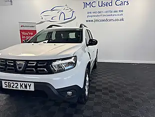 Used 2022 Dacia Duster Comfort Glacier White - Interior and Exterior details 7