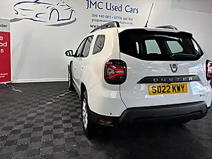 Used 2022 Dacia Duster Comfort Glacier White - Interior and Exterior details 9