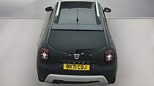 Used 2022 Dacia Duster Comfort Grey - Interior and Exterior details 11