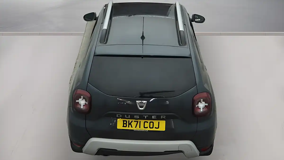 Used 2022 Dacia Duster Comfort Grey - Interior and Exterior details 11