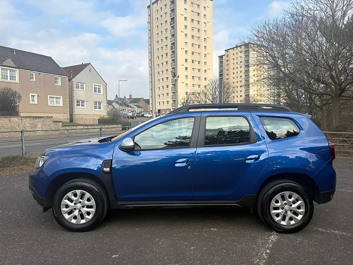 Used 2022 Dacia Duster Comfort Iron Blue - Interior and Exterior details 13