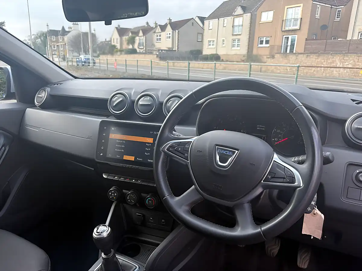 Used 2022 Dacia Duster Comfort Iron Blue - Interior and Exterior details 19