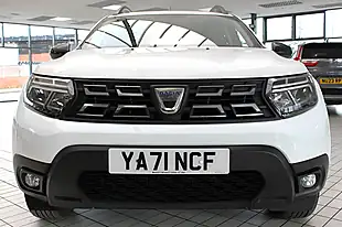 Used 2022 Dacia Duster Comfort White - Interior and Exterior details 8