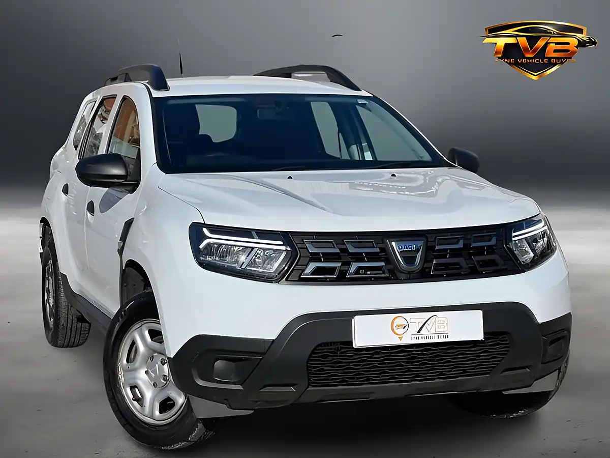 Used 2022 Dacia Duster Essential Glacier White - Front View