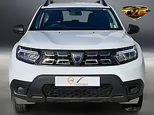 Used 2022 Dacia Duster Essential Glacier White - Interior and Exterior details 11