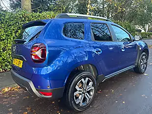 Used 2022 Dacia Duster Prestige Blue - Interior and Exterior details 3