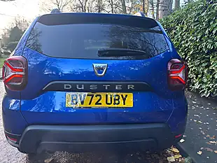 Used 2022 Dacia Duster Prestige Blue - Interior and Exterior details 8
