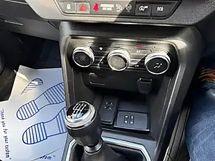 Used 2022 Dacia Jogger Comfort Grey - Interior and Exterior details 13