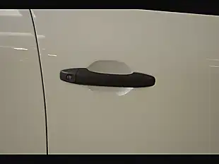 Used 2022 Dacia Sandero Access Glacier White - Interior and Exterior details 17