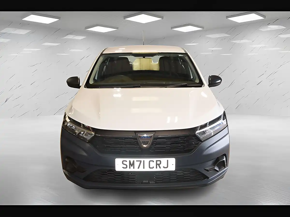 Used 2022 Dacia Sandero Access Glacier White - Interior and Exterior details 2