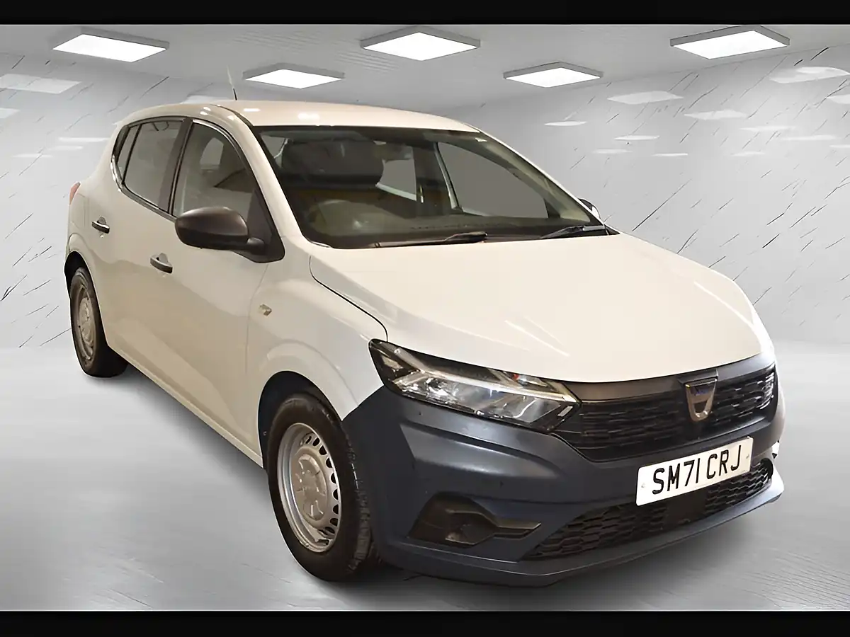Used 2022 Dacia Sandero Access Glacier White - Interior and Exterior details 4