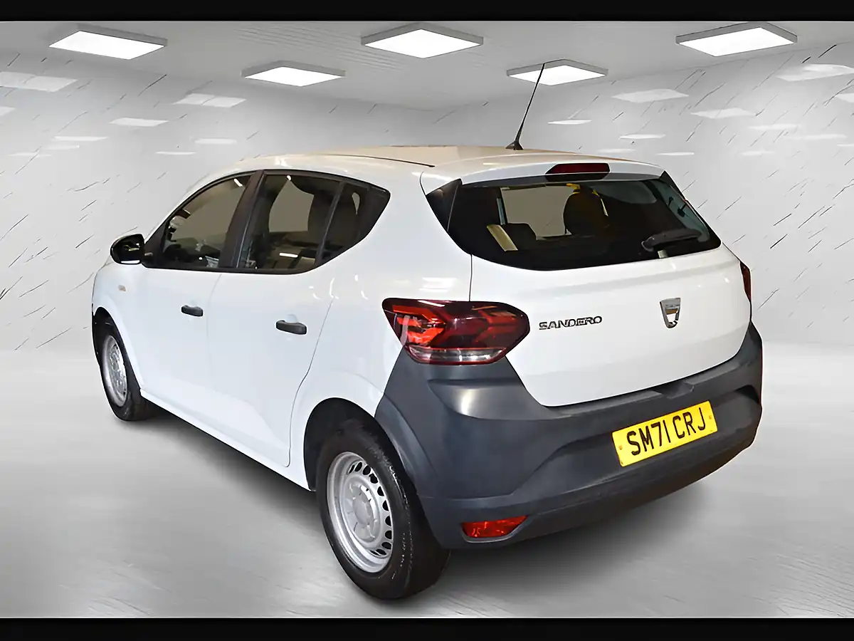 Used 2022 Dacia Sandero Access Glacier White - Interior and Exterior details 8