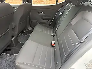 Used 2022 Dacia Sandero Comfort White - Interior and Exterior details 16