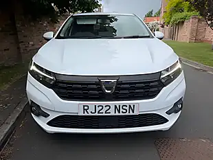 Used 2022 Dacia Sandero Comfort White - Interior and Exterior details 17