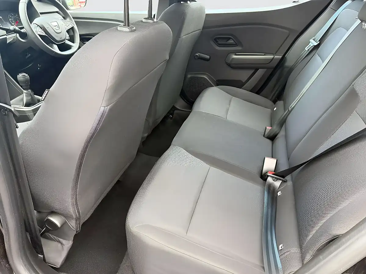 Used 2022 Dacia Sandero Essential Black - Interior and Exterior details 14