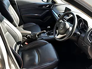 Used 2022 Dacia Sandero Essential White - Interior and Exterior details 2
