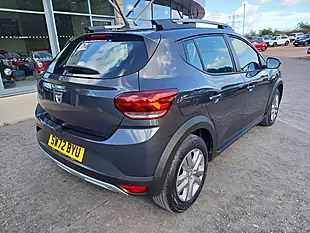 Used 2022 Dacia Sandero Stepway Comfort Grey - Interior and Exterior details 7