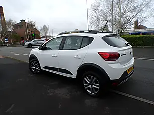 Used 2022 Dacia Sandero Stepway Comfort White - Interior and Exterior details 2