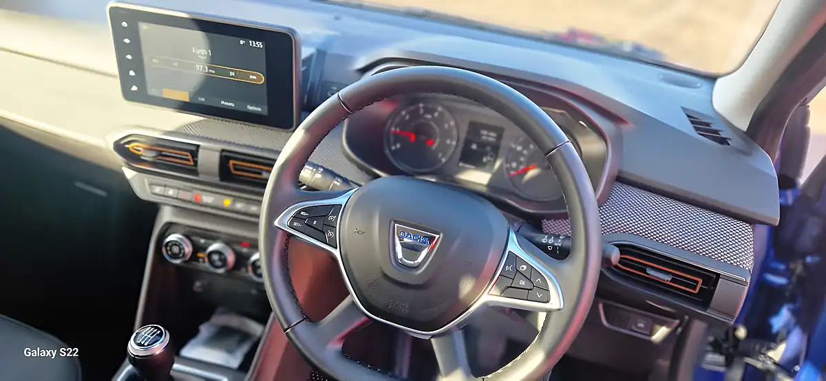 Used 2022 Dacia Sandero Stepway Prestige Blue - Interior and Exterior details 11