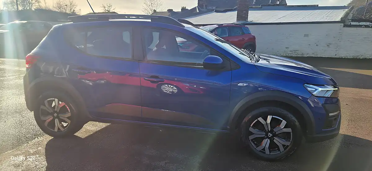 Used 2022 Dacia Sandero Stepway Prestige Blue - Interior and Exterior details 20