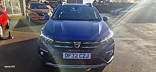 Used 2022 Dacia Sandero Stepway Prestige Blue - Interior and Exterior details 8