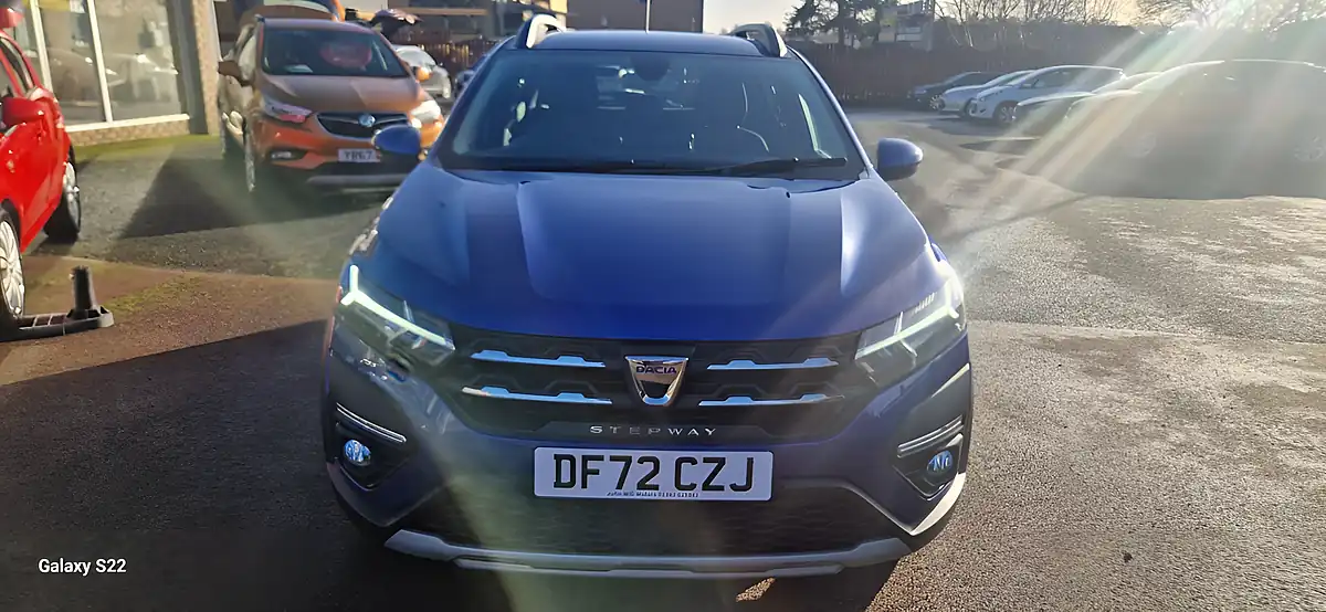Used 2022 Dacia Sandero Stepway Prestige Blue - Interior and Exterior details 8