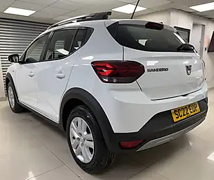 Used 2022 Dacia Sandero Stepway Stepway Comfort White - Interior and Exterior details 3