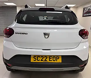 Used 2022 Dacia Sandero Stepway Stepway Comfort White - Interior and Exterior details 8